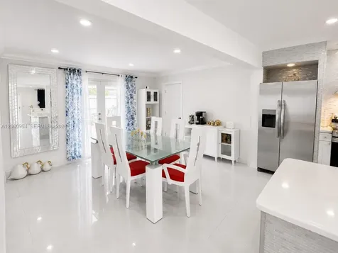 120 S 56th Avenue Hollywood FL 33023