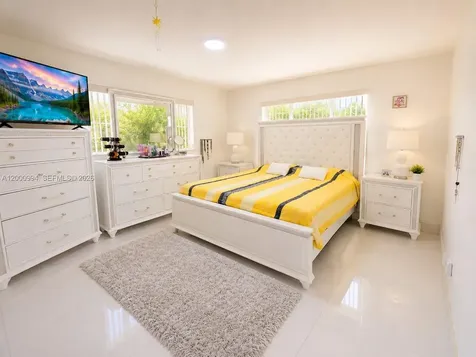 120 S 56th Avenue Hollywood FL 33023