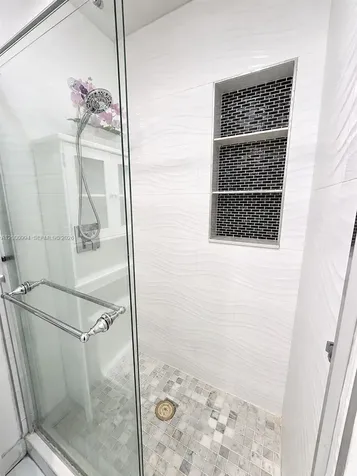 120 S 56th Avenue Hollywood FL 33023