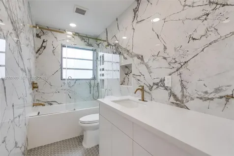840 NE 182nd Terrace North Miami Beach FL 33162