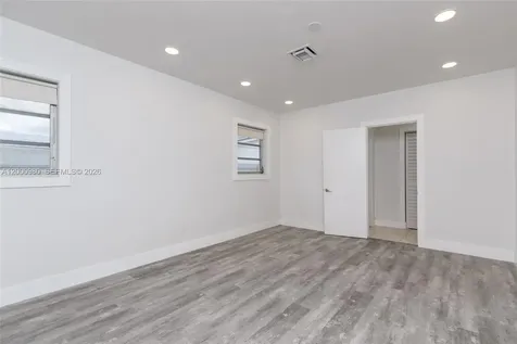 840 NE 182nd Terrace North Miami Beach FL 33162