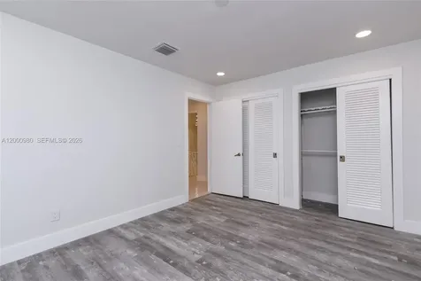 840 NE 182nd Terrace North Miami Beach FL 33162