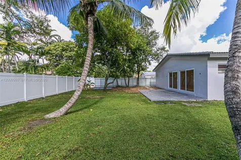 840 NE 182nd Terrace North Miami Beach FL 33162