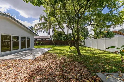 840 NE 182nd Terrace North Miami Beach FL 33162
