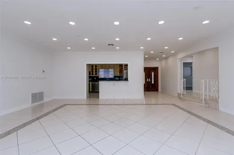 840 NE 182nd Terrace North Miami Beach FL 33162