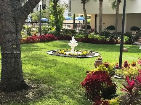 16919 N Bay Road Sunny Isles Beach FL 33160