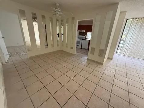 16919 N Bay Road Sunny Isles Beach FL 33160