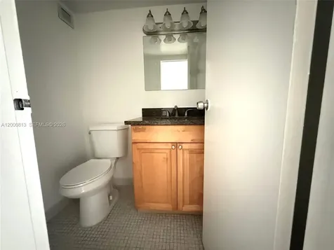 16919 N Bay Road Sunny Isles Beach FL 33160