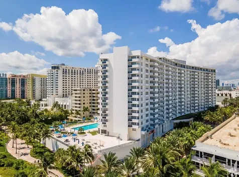 100 Lincoln Road Miami Beach FL 33139