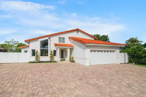 3736 SW 107th Court Miami FL 33165