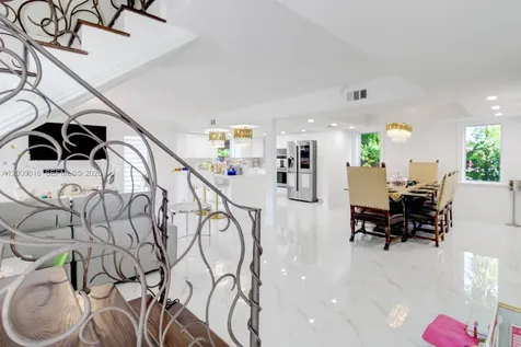 3736 SW 107th Court Miami FL 33165