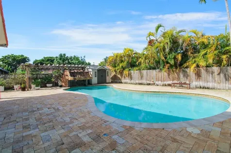 3736 SW 107th Court Miami FL 33165