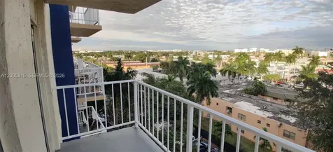 4550 NW 9th Street Miami FL 33126