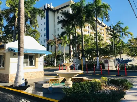 4550 NW 9th Street Miami FL 33126