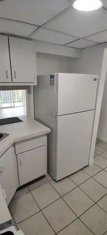 4550 NW 9th Street Miami FL 33126