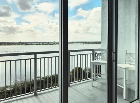 300 S Australian Avenue West Palm Beach FL 33401