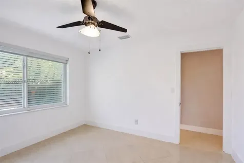 417 NE 29th Street Wilton Manors FL 33334