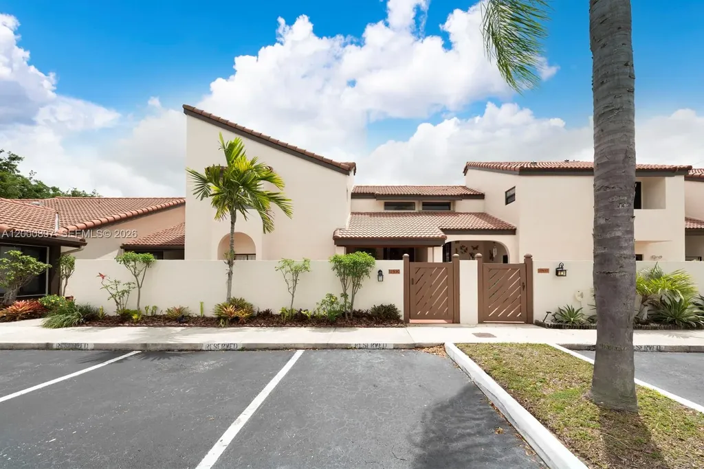 12530 SW 94th Lane Miami FL 33186