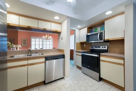 12530 SW 94th Lane Miami FL 33186