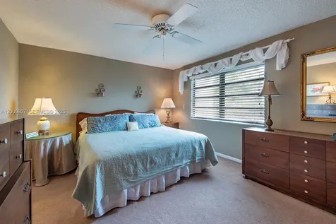 12530 SW 94th Lane Miami FL 33186