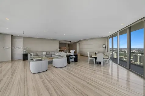 18975 Collins Avenue Sunny Isles Beach FL 33160