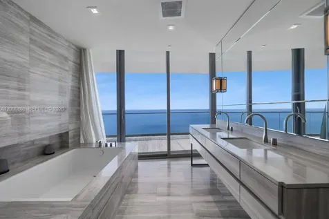 18975 Collins Avenue Sunny Isles Beach FL 33160