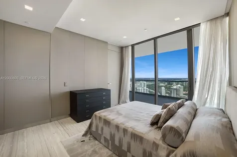 18975 Collins Avenue Sunny Isles Beach FL 33160