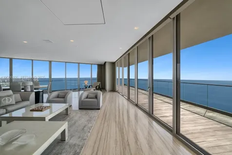 18975 Collins Avenue Sunny Isles Beach FL 33160