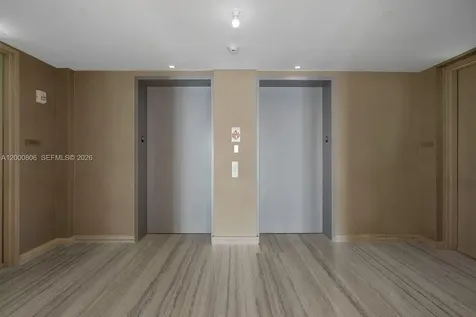 18975 Collins Avenue Sunny Isles Beach FL 33160