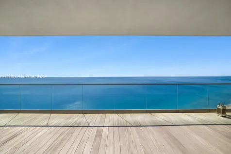 18975 Collins Avenue Sunny Isles Beach FL 33160