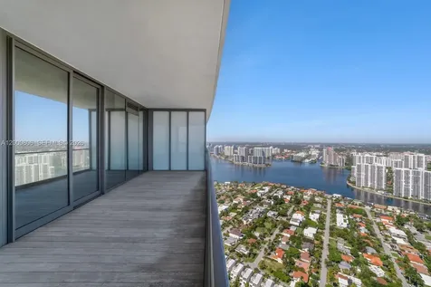 18975 Collins Avenue Sunny Isles Beach FL 33160