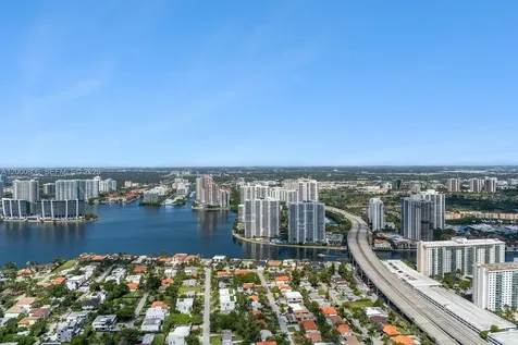18975 Collins Avenue Sunny Isles Beach FL 33160
