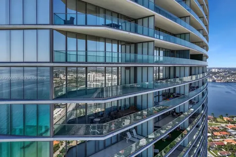 18975 Collins Avenue Sunny Isles Beach FL 33160
