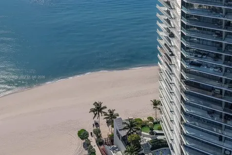 18975 Collins Avenue Sunny Isles Beach FL 33160