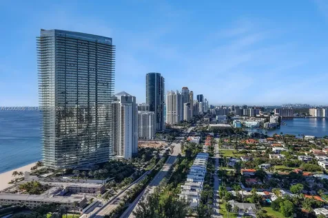 18975 Collins Avenue Sunny Isles Beach FL 33160