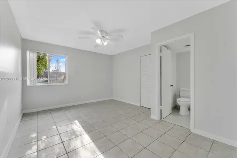 1799 Fairview Villas Drive Palm Springs FL 33406