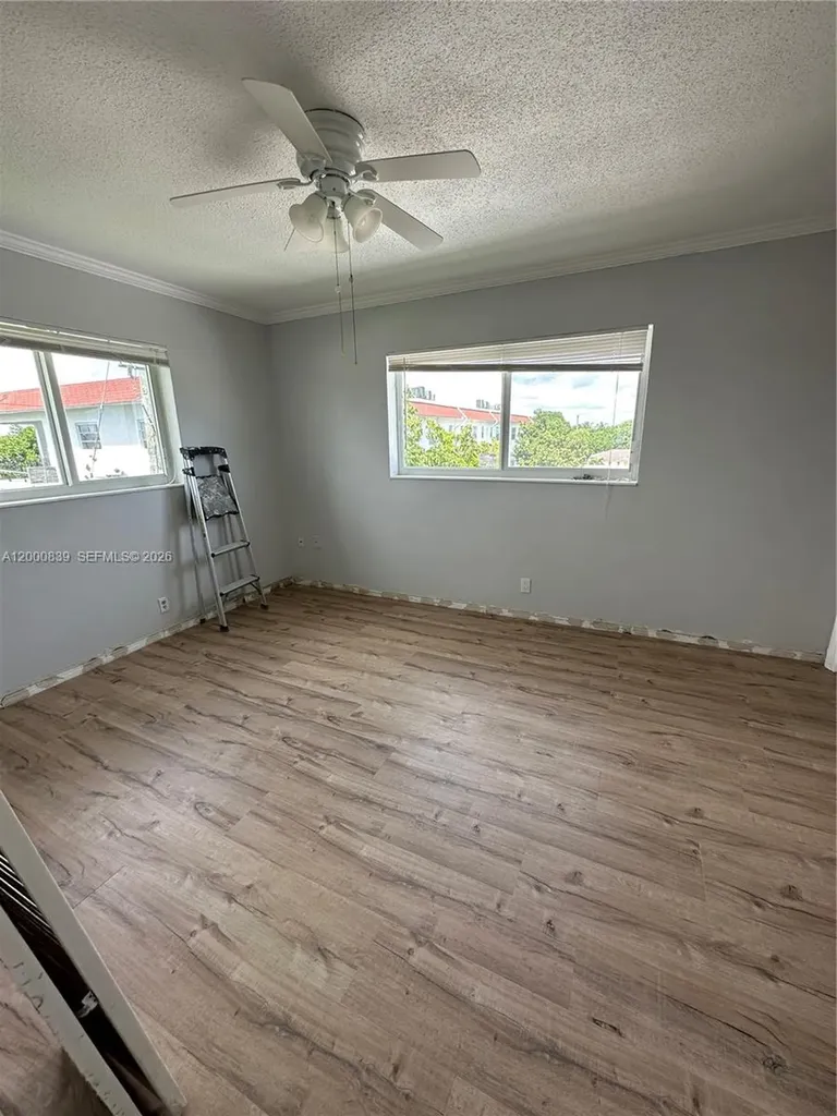 2415 Lincoln Street Hollywood FL 33020