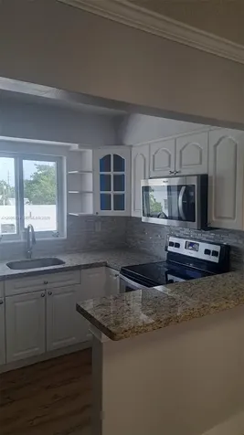 2415 Lincoln Street Hollywood FL 33020