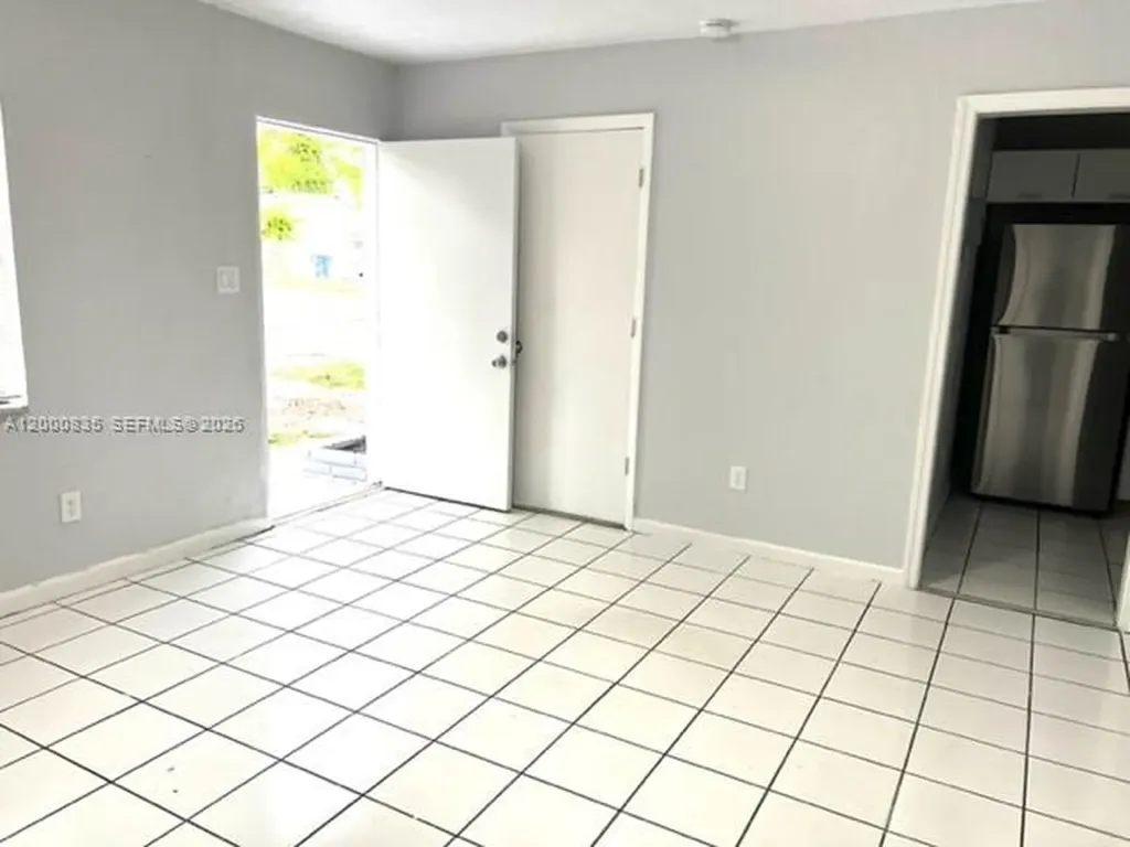 504 N 57th Avenue Hollywood FL 33021