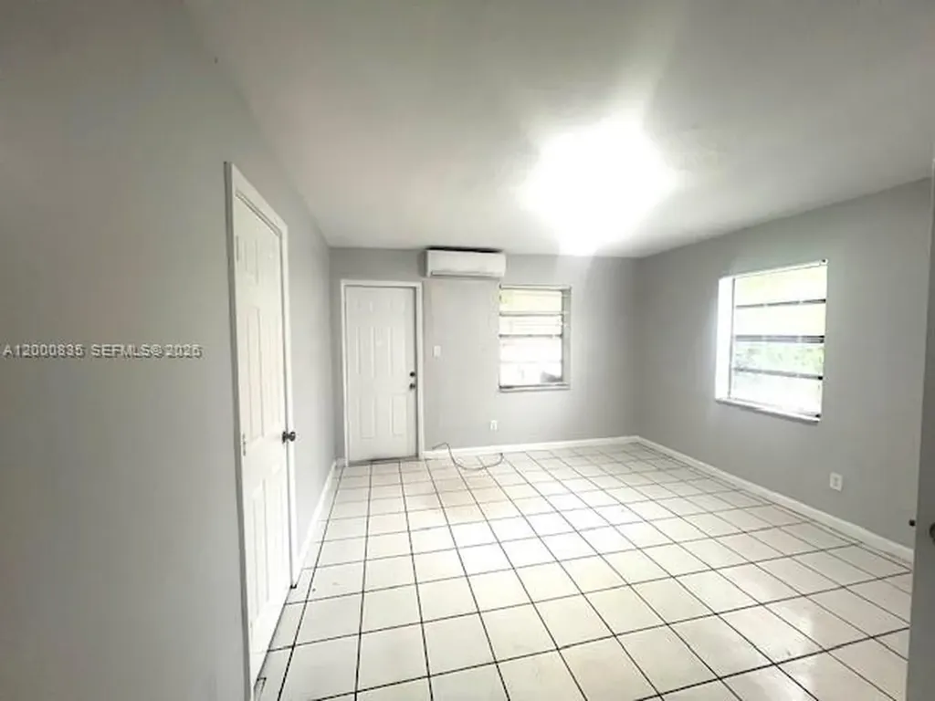 504 N 57th Avenue Hollywood FL 33021