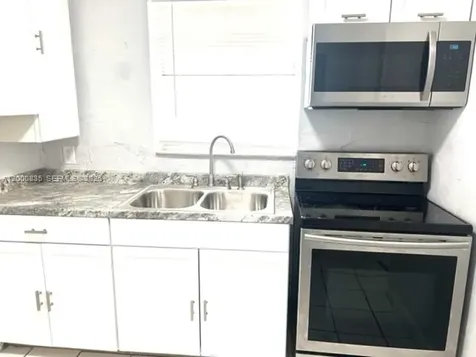 504 N 57th Avenue Hollywood FL 33021