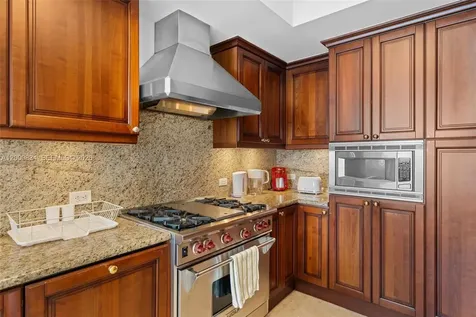 17875 Collins Avenue Sunny Isles Beach FL 33160