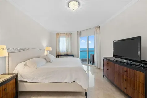 17875 Collins Avenue Sunny Isles Beach FL 33160