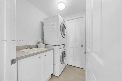 17875 Collins Avenue Sunny Isles Beach FL 33160
