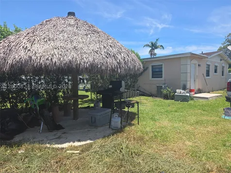 28704 SW 147th Place Homestead FL 33033