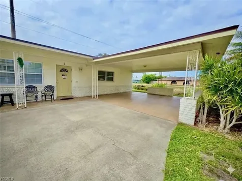 156 SW 47th Terrace Cape Coral FL 33914