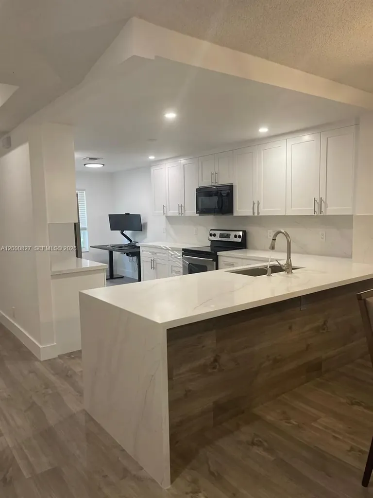 4136 Pine Ridge Lane Weston FL 33331
