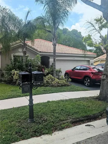 4136 Pine Ridge Lane Weston FL 33331