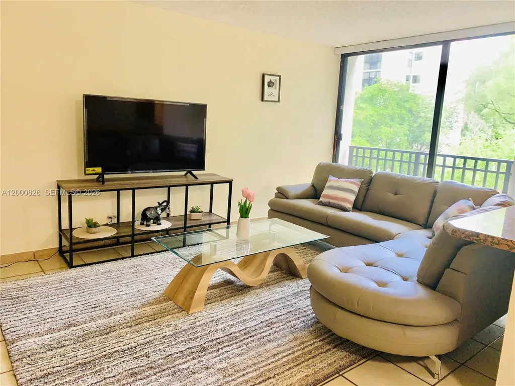 17021 N Bay Road Sunny Isles Beach FL 33160