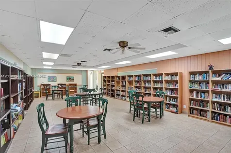 17021 N Bay Road Sunny Isles Beach FL 33160